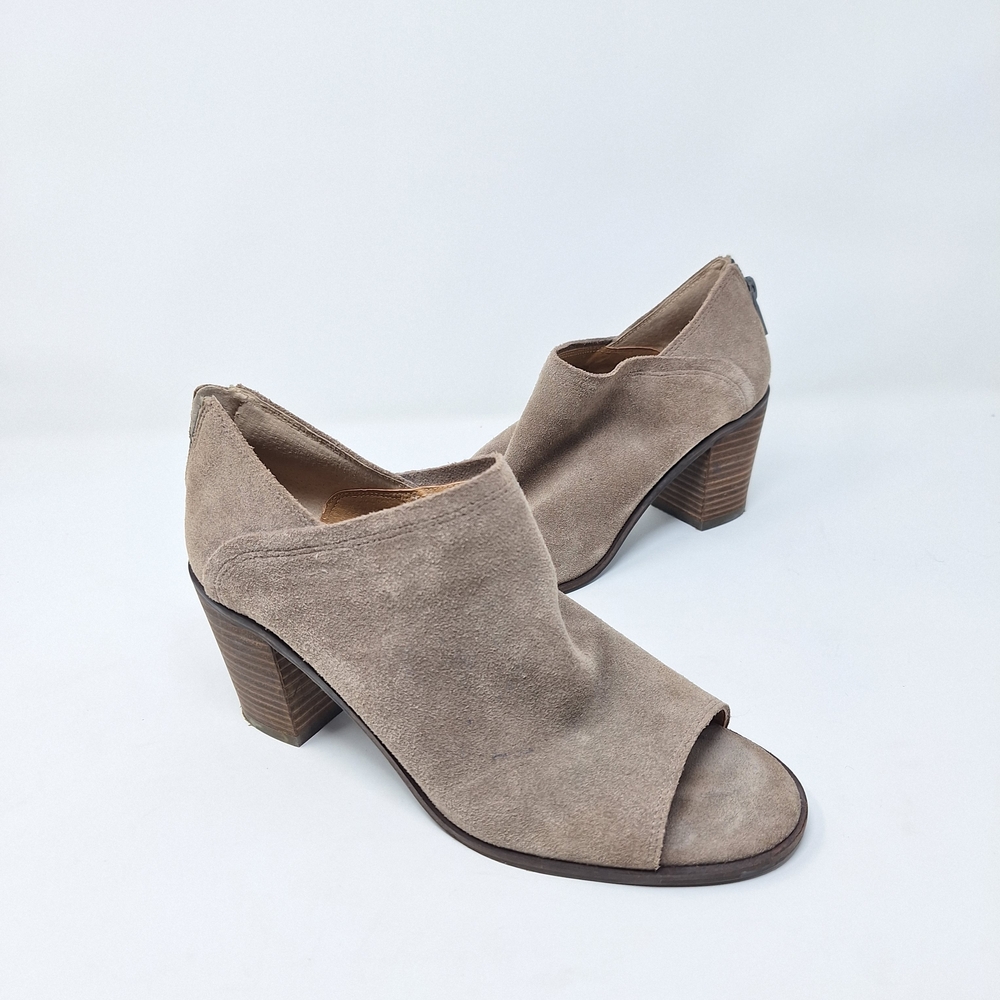 Lucky Brand Taupe Suede Leather Kalli Peep-Toe Block Heel Shootie